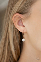 Load image into Gallery viewer, Paparazzi Accessories ❋Run For The HEELS! - Copper Necklace❋ Flat Rate Ship $4.50❋ - Image #3
