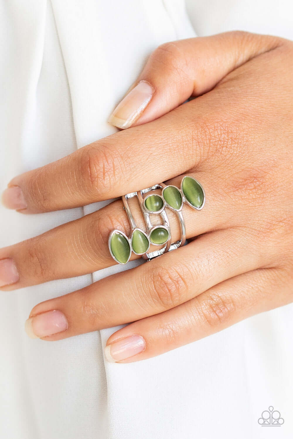 Paparazzi Accessories ✽ Wraparound Radiance - Green Ring✽Flat Rate Ship $4.50✽ - Image #2