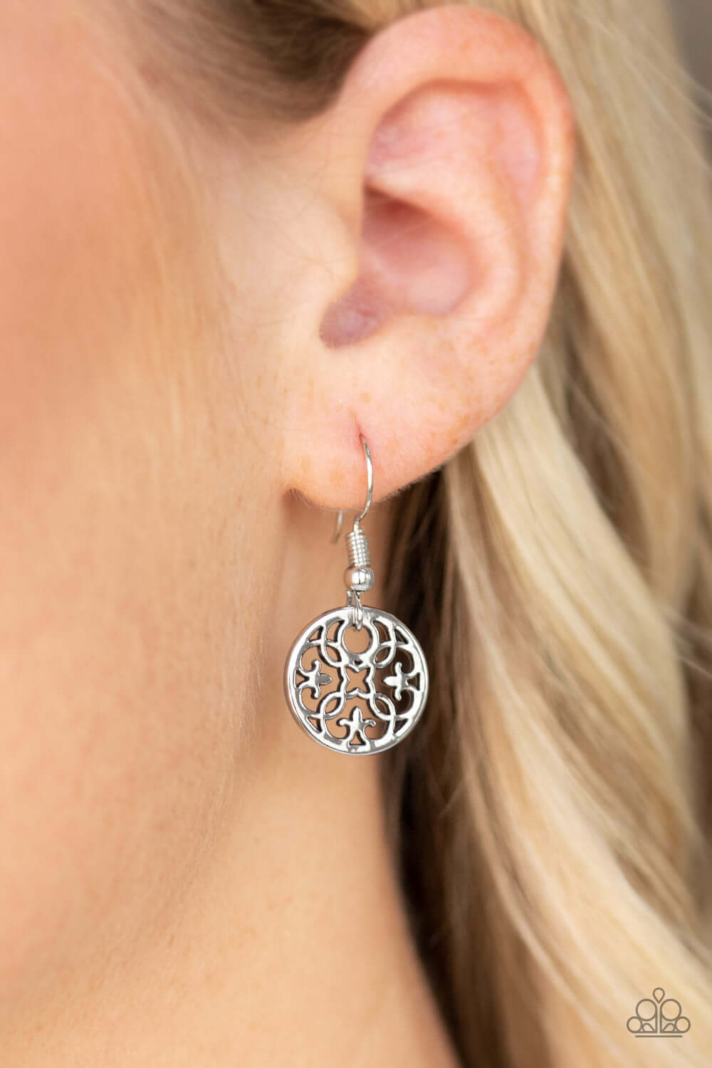 Paparazzi Accessories ✽ Mandala Movement - Blue Necklace✽Flat Rate Ship $4.50✽ - Image #3