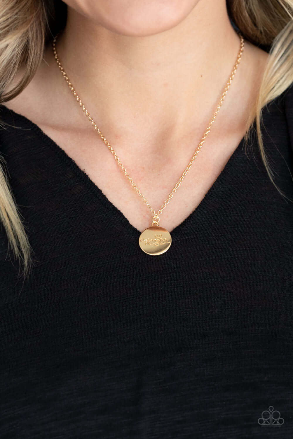 Paparazzi Accessories ✽ Worlds Best Grandma - Gold Necklace✽Flat Rate Ship $4.50✽ - Image #2