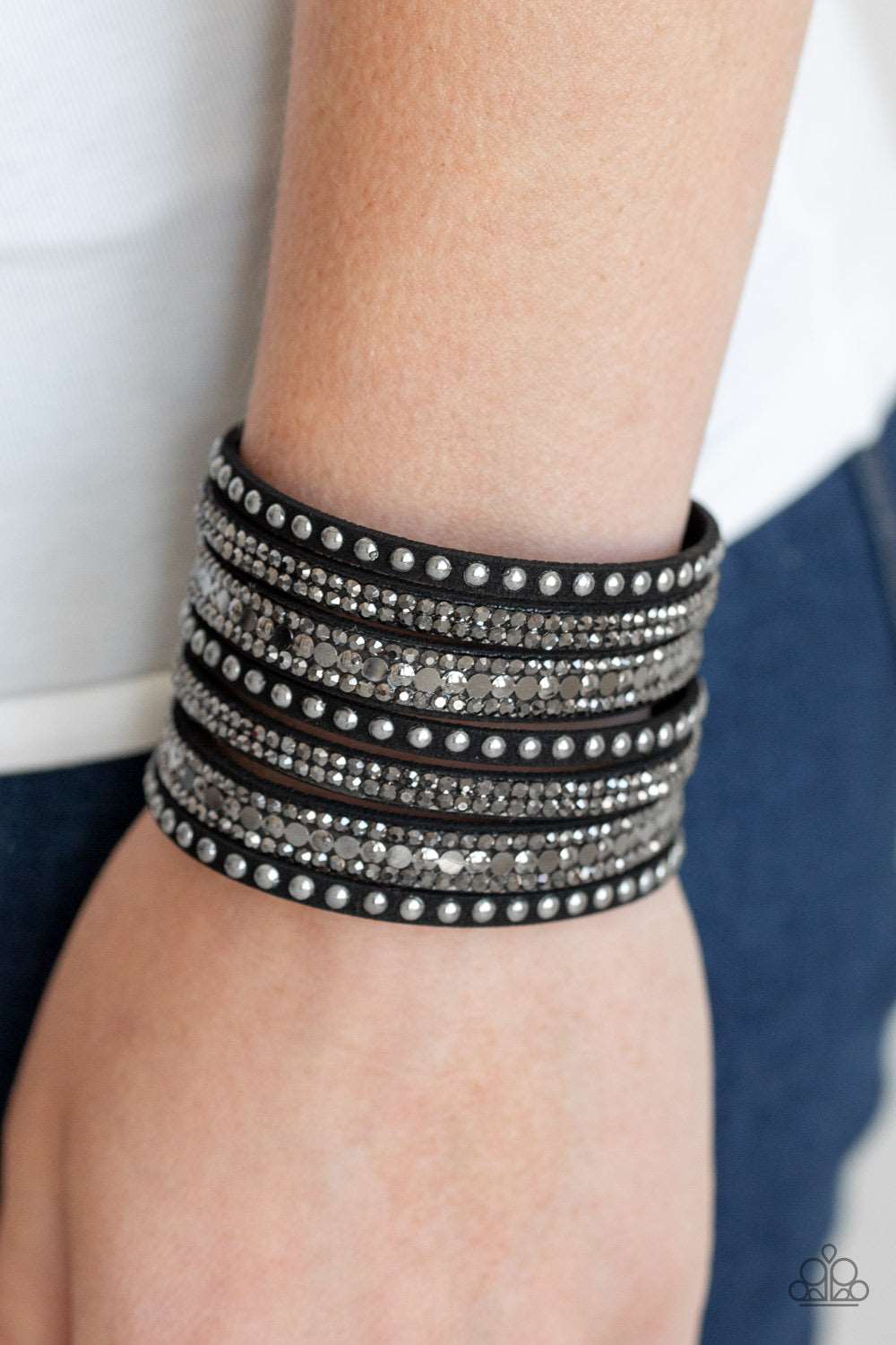 Paparazzi Accessories ✽ All Hustle and Hairspray - Black Bracelet✽Flat Rate Ship $4.50✽