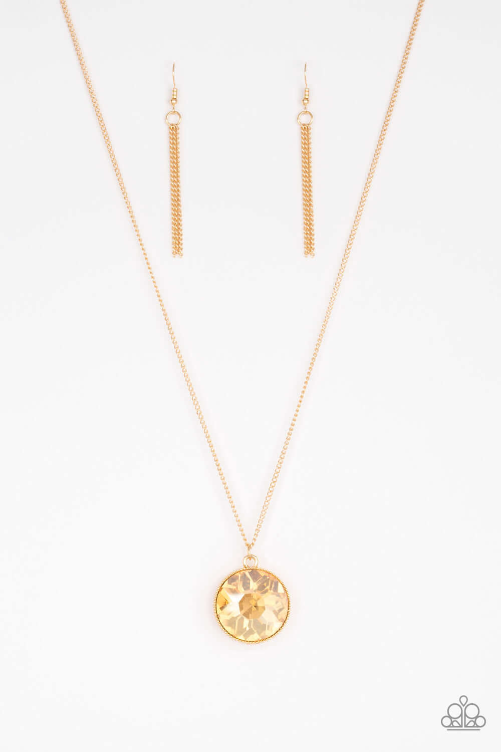 brought✽to✽you✽by✽blingflingbykat✽dauntless-diva-gold-necklace✽paparazzi-accessories