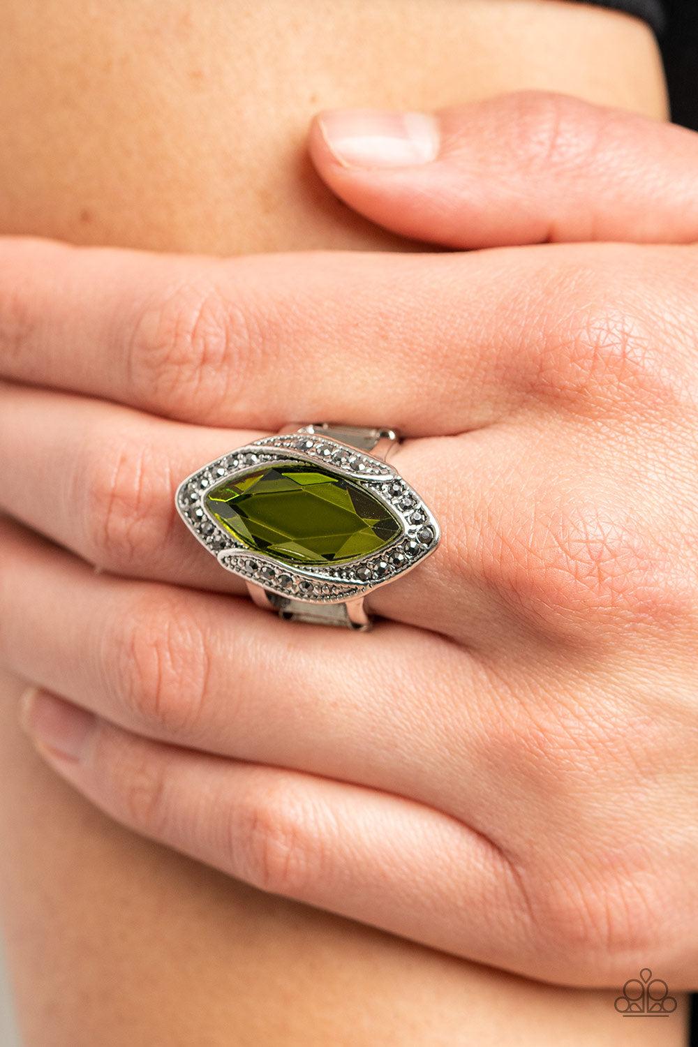 Paparazzi Accessories ❋Let Me Take a REIGN Check - Green Ring❋ Flat Rate Ship $4.50❋ - Image #2
