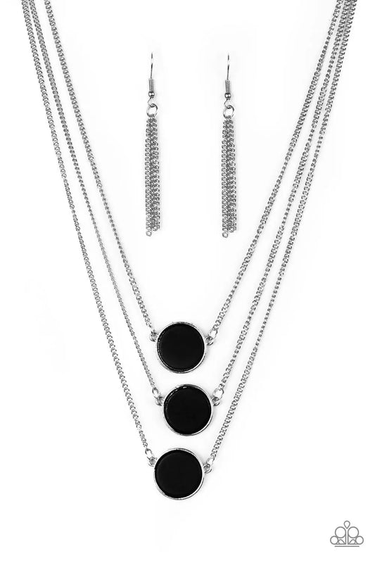 brought✽to✽you✽by✽blingflingbykat✽ceo-of-chic-black-necklace✽paparazzi-accessories