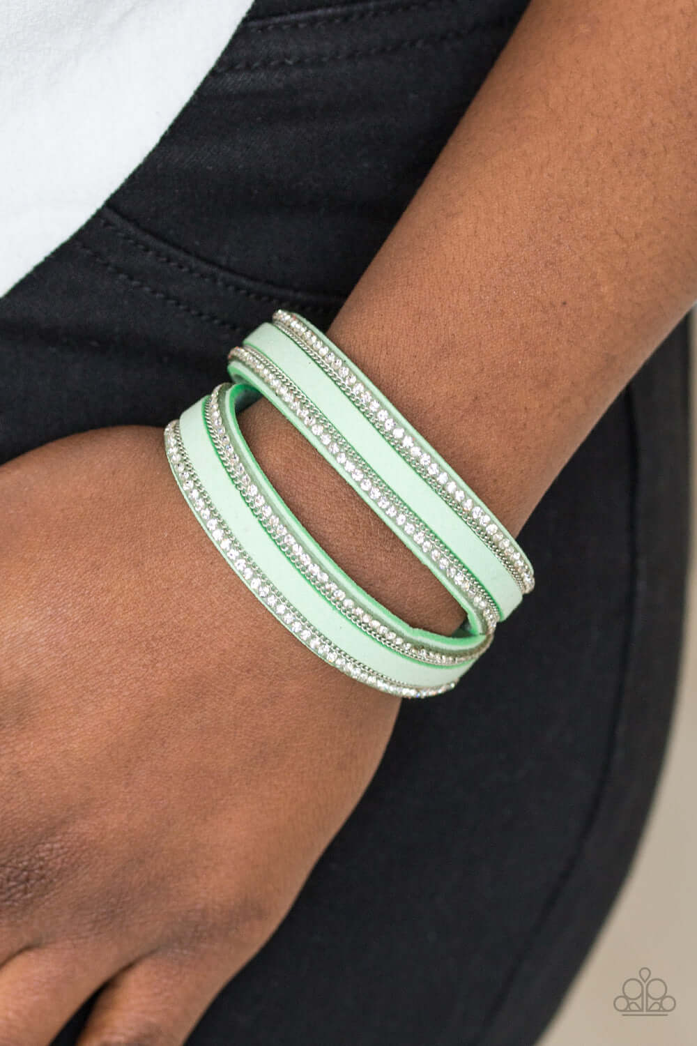 Paparazzi Accessories ✽ Going For Glam - Green Bracelet✽Flat Rate Ship $4.50✽ - Image #2