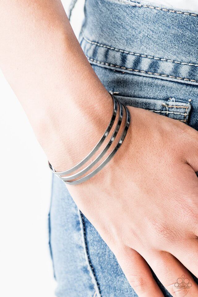 Paparazzi Accessories ❋Street Sleek - Black Bracelet❋ Flat Rate Ship $4.50❋ - Image #2