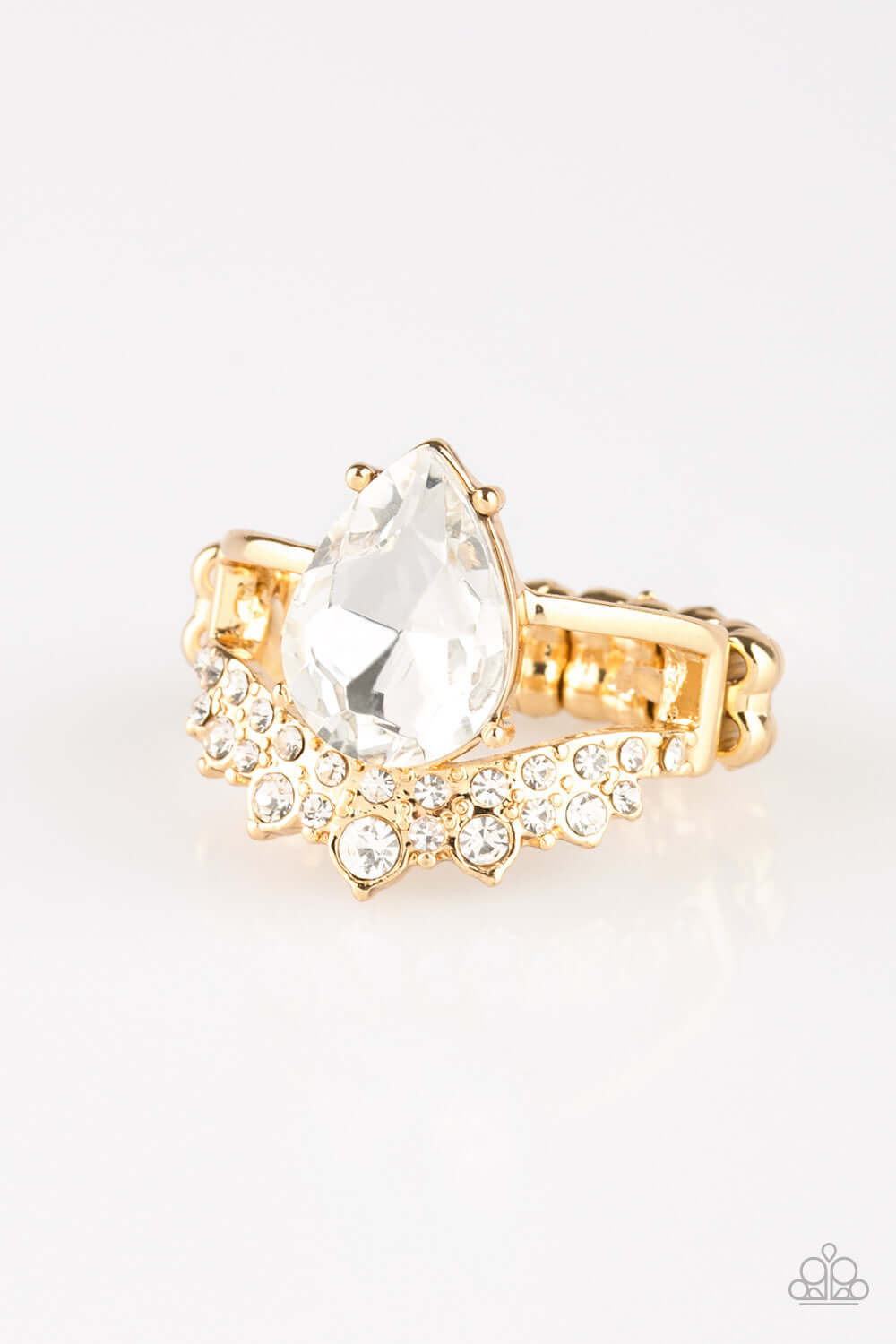 brought✽to✽you✽by✽blingflingbykat✽if-the-crown-fits-gold-ring✽paparazzi-accessories