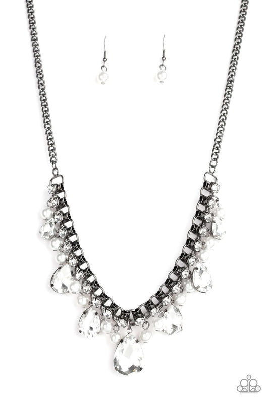 brought✽to✽you✽by✽blingflingbykatknockout-queen-black-necklace✽paparazzi-accessories