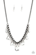Load image into Gallery viewer, brought✽to✽you✽by✽blingflingbykatknockout-queen-black-necklace✽paparazzi-accessories
