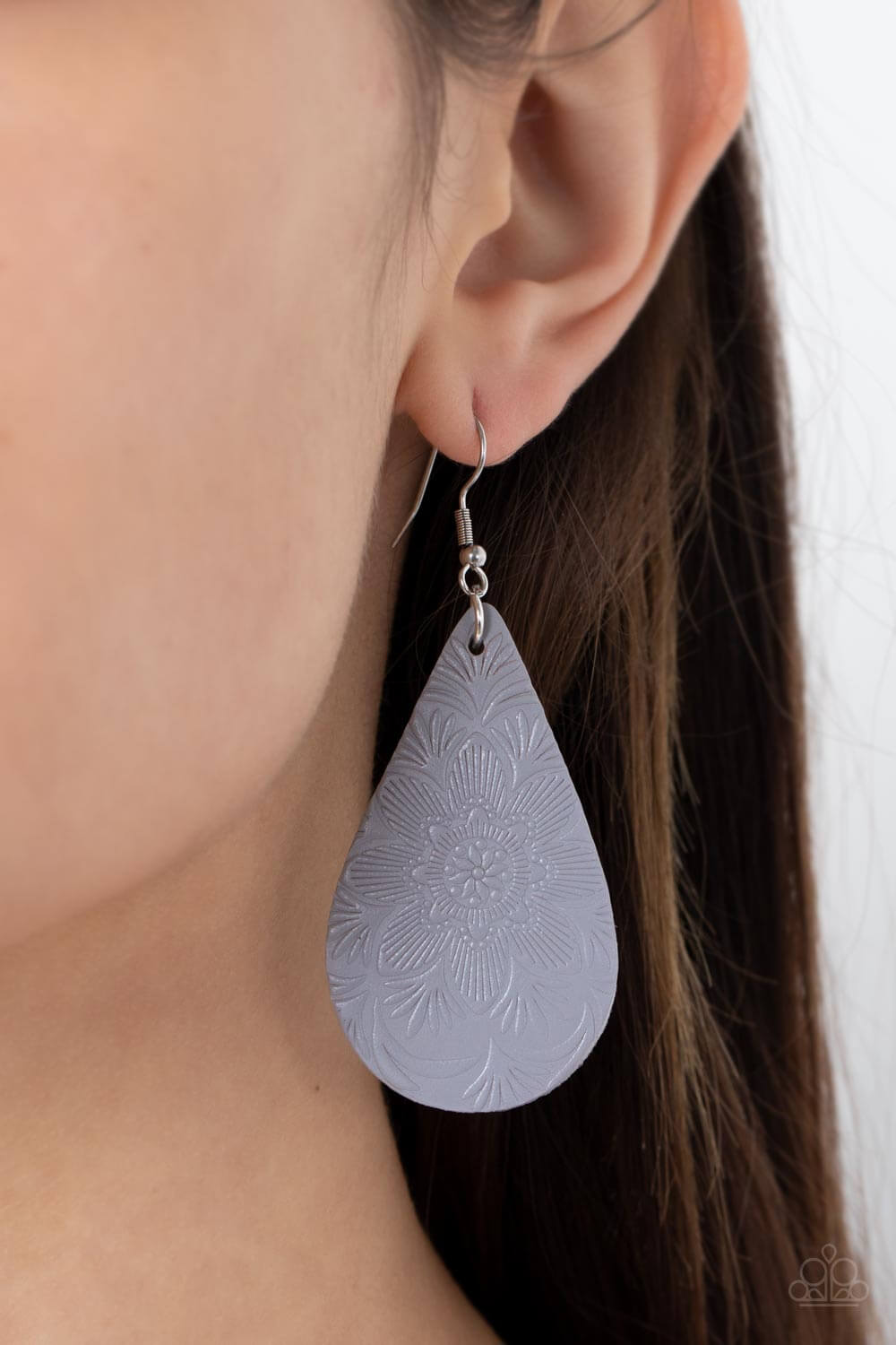 Paparazzi Accessories ❋Subtropical Seasons - Silver Earrings❋ Flat Rate Ship $4.50❋ - Image #2