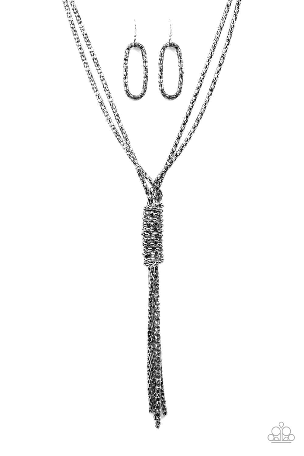 brought✽to✽you✽by✽blingflingbykat✽boom-boom-knock-you-out-black✽paparazzi-accessories