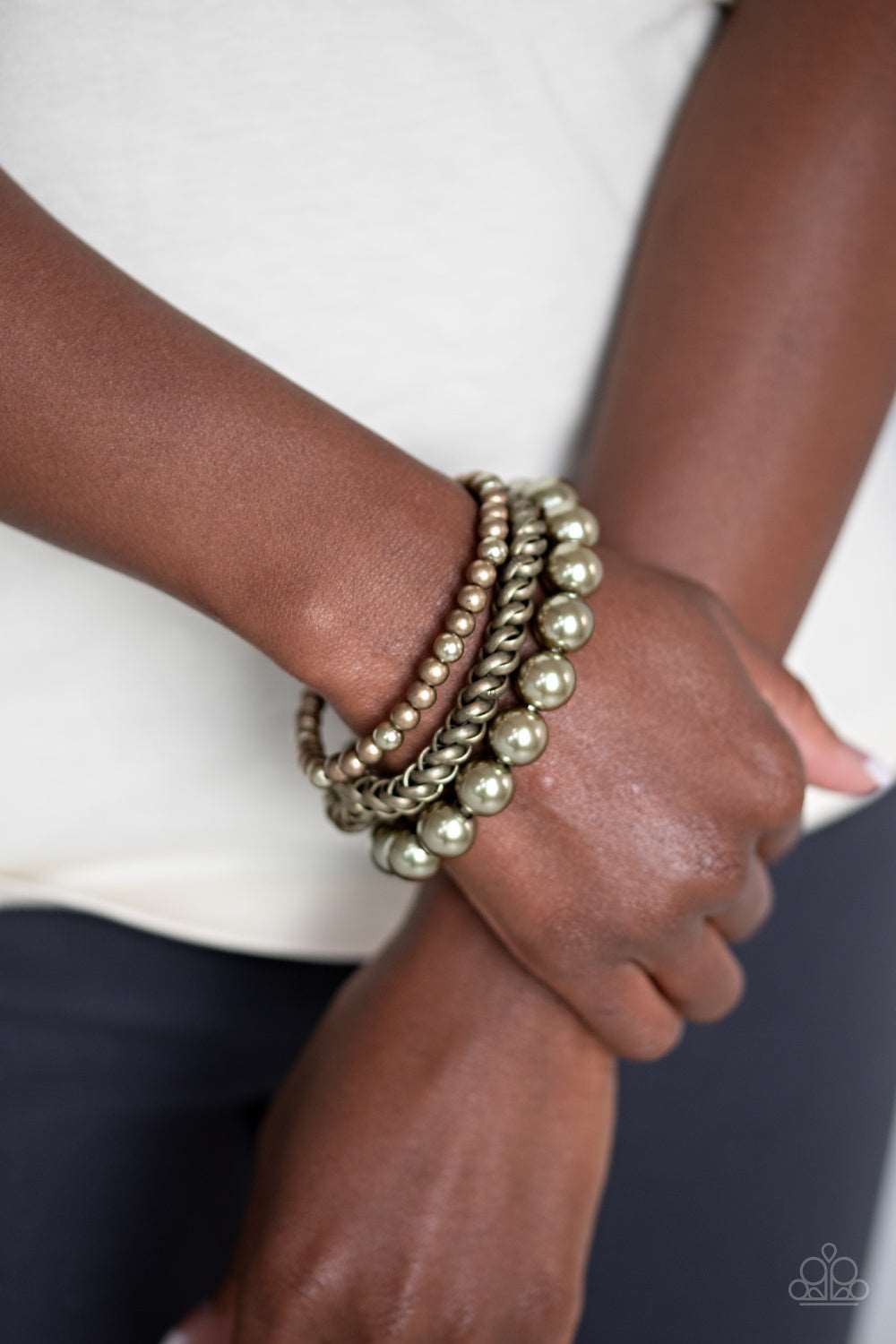 Paparazzi Accessories ✽ A PEARL-fect Ten - Brass Bracelet✽Flat Rate Ship $4.50✽