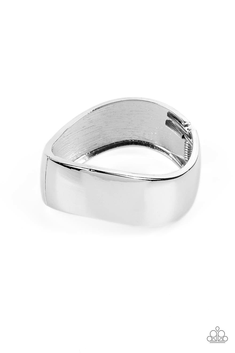 brought-to-you-by-blingflingbykat-urban-anchor-silver-bracelet-paparazzi-accessories-