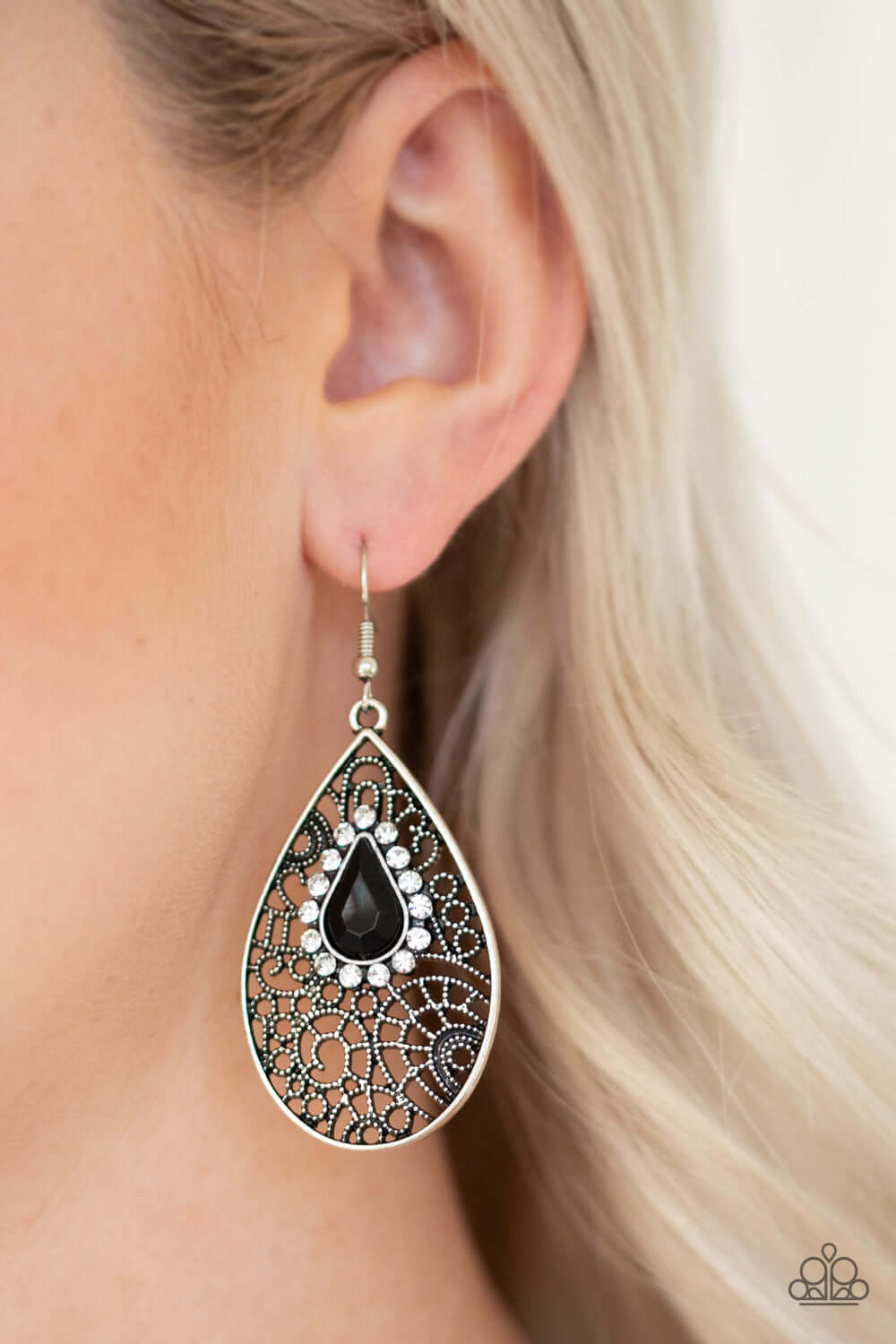 Paparazzi Accessories ✽ Modern Monte Carlo - Black Earrings✽Flat Rate Ship $4.50✽ - Image #2