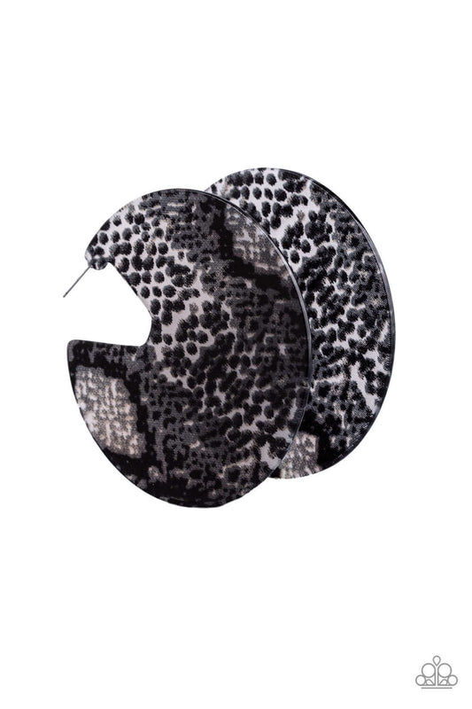 brought✽to✽you✽by✽blingflingbykat✽hit-or-hiss-black-earrings✽paparazzi-accessories