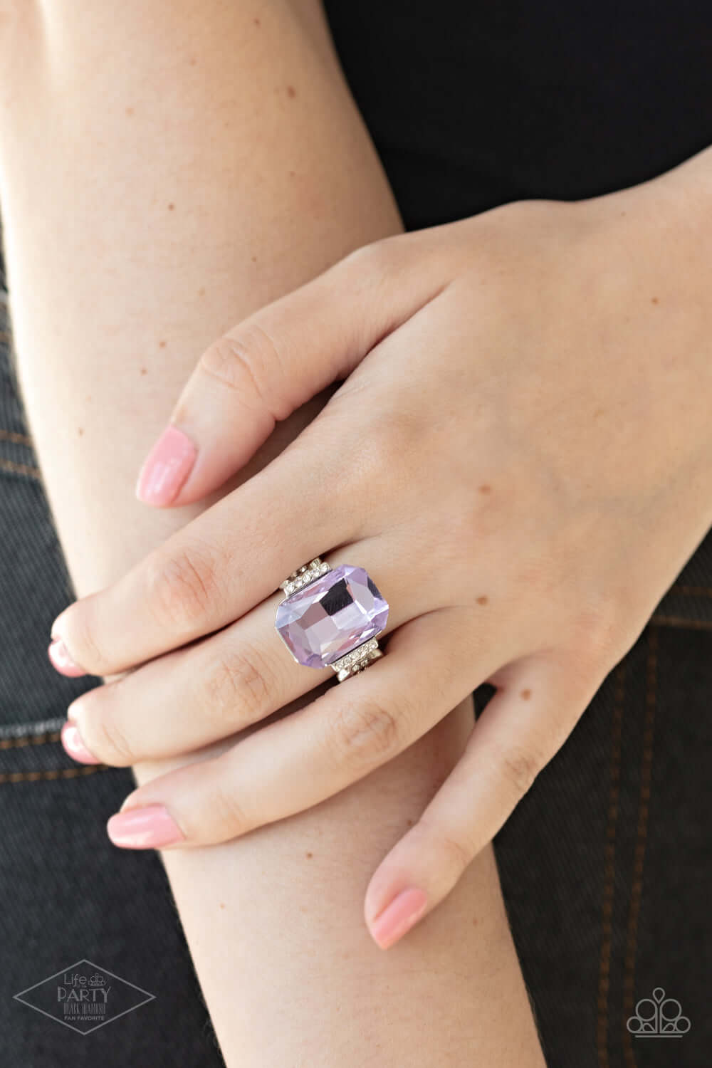 Paparazzi Accessories ✽ You Can COUNTESS On Me - Purple Ring✽Flat Rate Ship $4.50✽ - Image #2