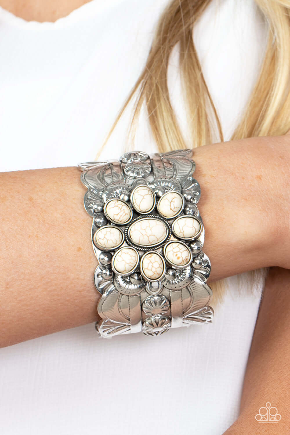 Paparazzi Accessories ❋Southern Eden - White Bracelet❋ Flat Rate Ship $4.50❋ - Image #2