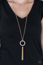 Load image into Gallery viewer, Paparazzi Accessories ✽ Straight To The Top - Gold Necklace✽Flat Rate Ship $4.50✽ - Image #2
