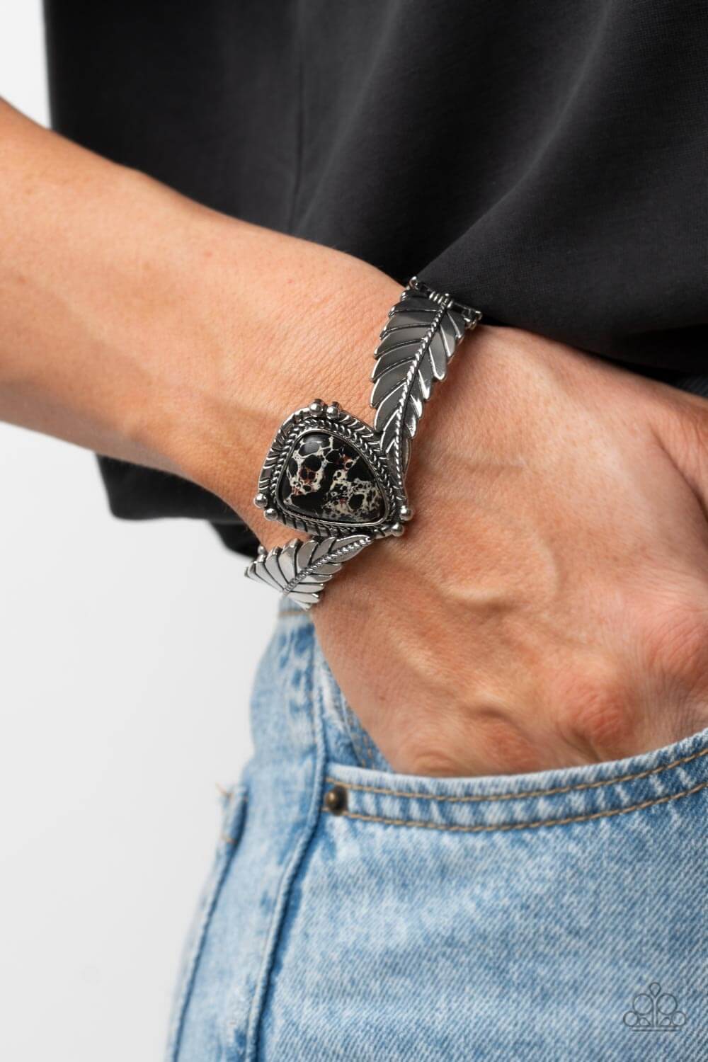 Paparazzi Accessories ❋Desert Roost - Black Bracelet❋ Flat Rate Ship $4.50❋ - Image #2