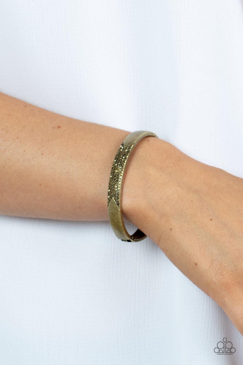 Paparazzi Accessories ❋Radiant Edge - Brass Bracelet❋ Flat Rate Ship $4.50❋ - Image #2