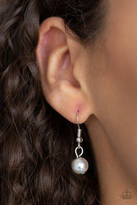 Paparazzi Accessories ✽ Bow Before The Queen - Silver Necklace✽Flat Rate Ship $4.50✽ - Image #3