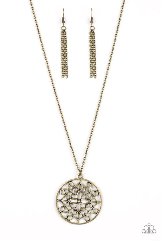 brought✽to✽you✽by✽blingflingbykat✽mandala-melody-brass-necklace✽paparazzi-accessories