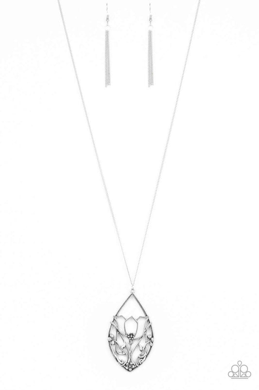 brought✽to✽you✽by✽blingflingbykat✽eden-enchantment-silver-necklace✽paparazzi-accessories