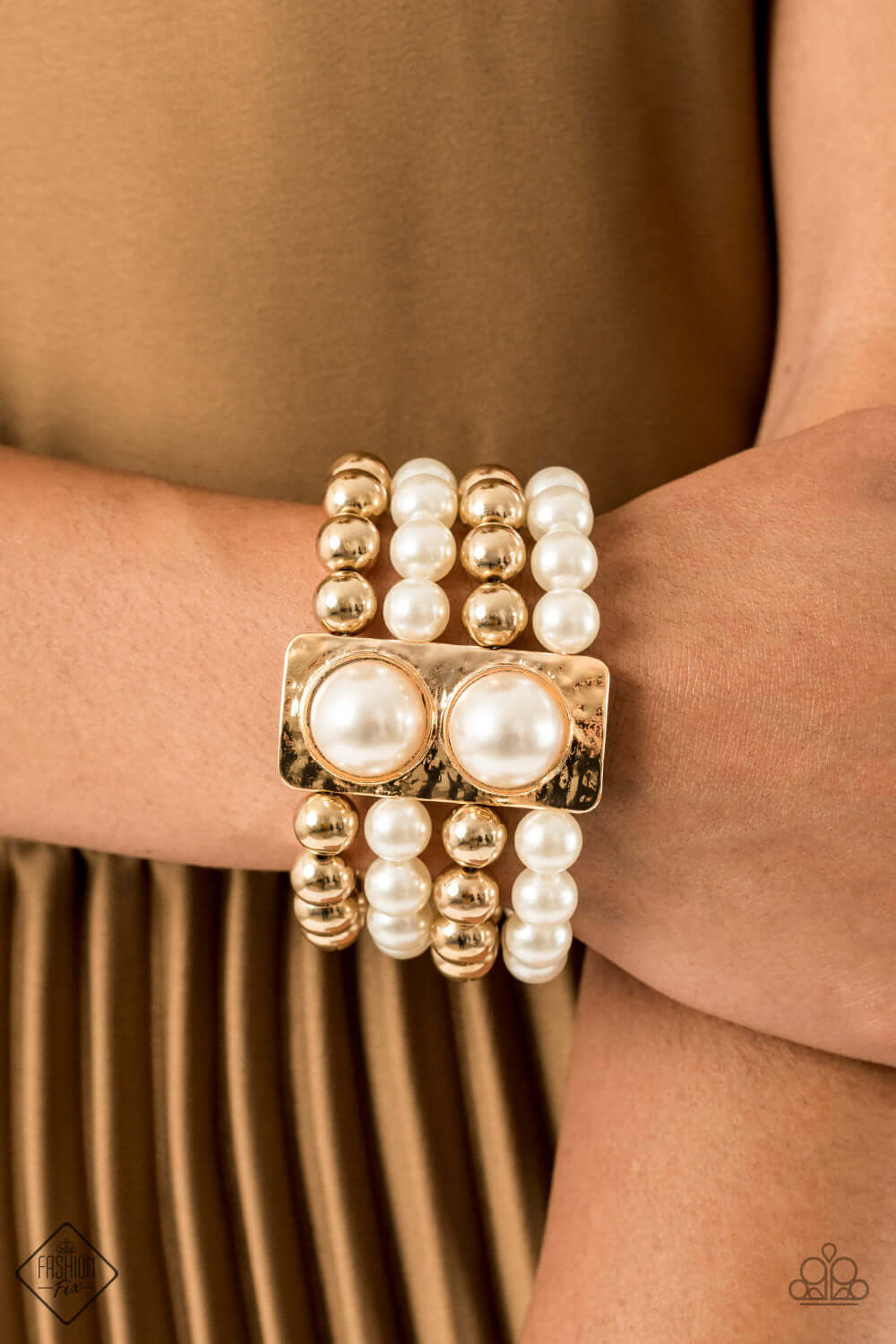 Paparazzi Accessories ✽ WEALTH-Conscious - Gold Bracelet✽Flat Rate Ship $4.50✽ - Image #2
