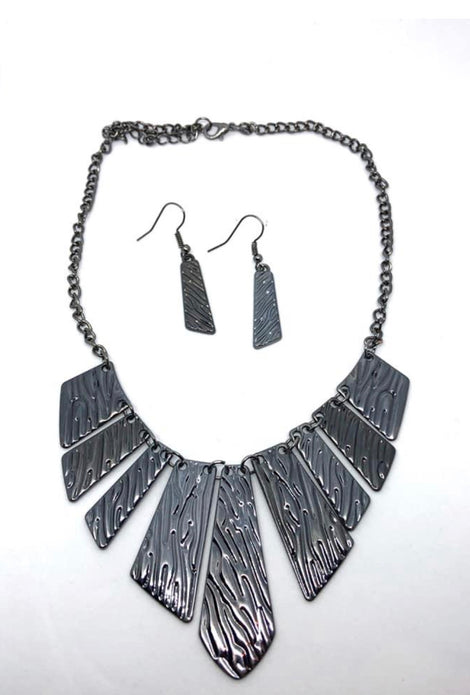 Paparazzi Accessories ✽ Texture Tigress - Black Necklace✽Flat Rate Ship $4.50✽